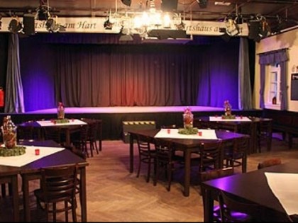 照片: Theater-Platz Wirtshaus am Hart